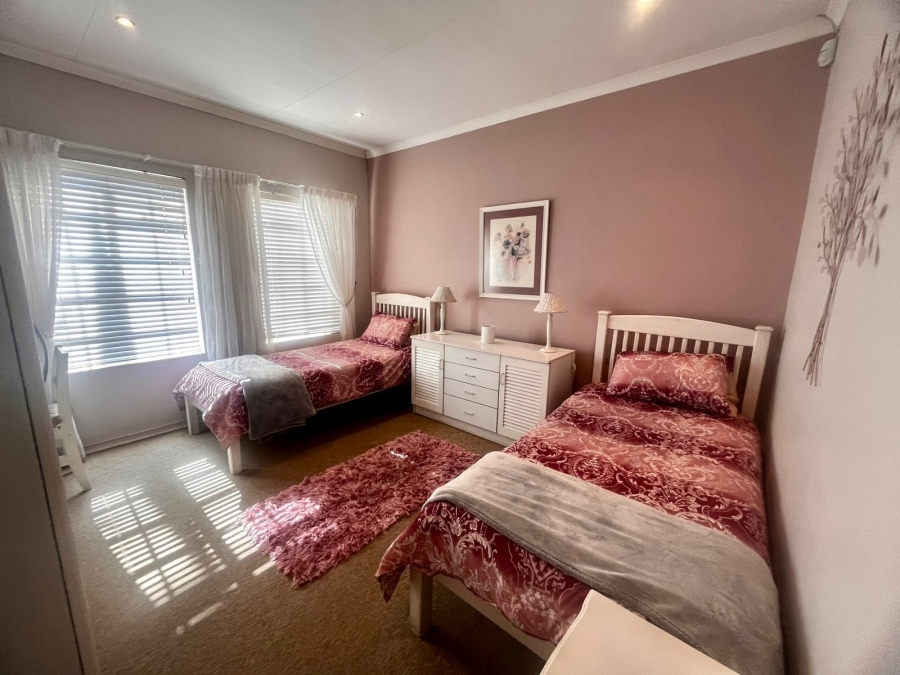 3 Bedroom Property for Sale in Die Bult North West